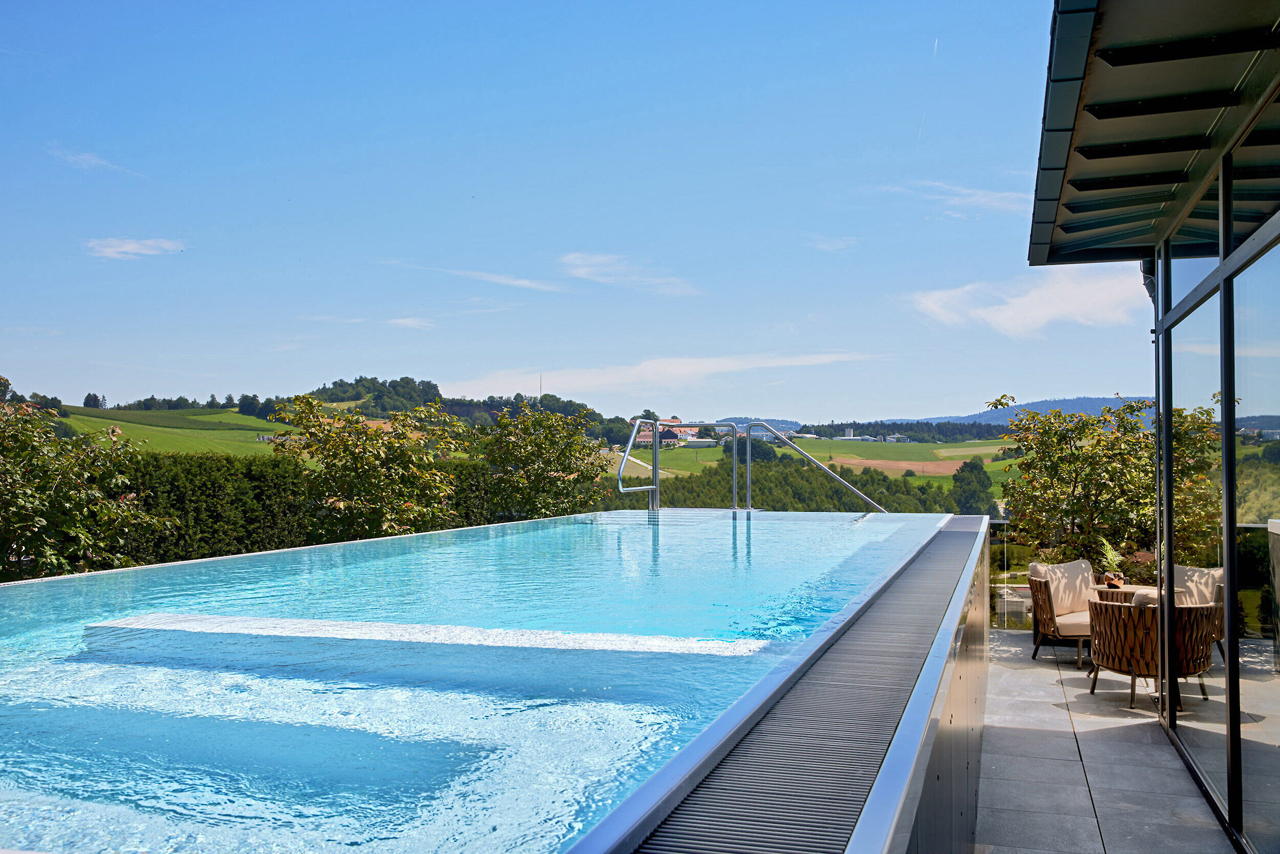 Rooftop-Pool-Suite mit eigenem Infinity-Pool